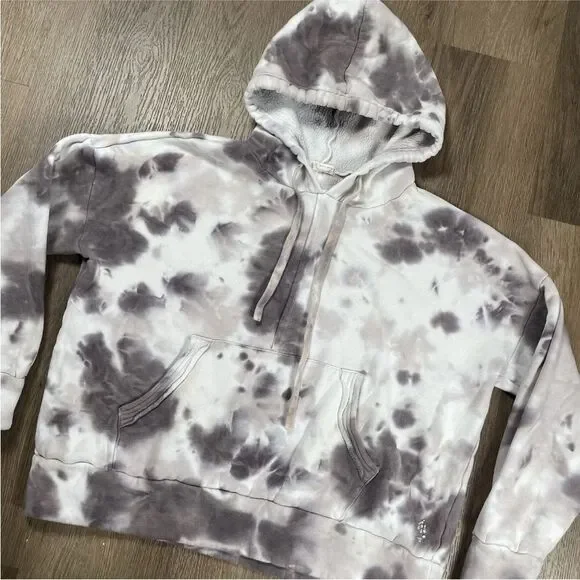 FP Movement Tie Dye Work It Out Hoodie small - Picture 4 of 4